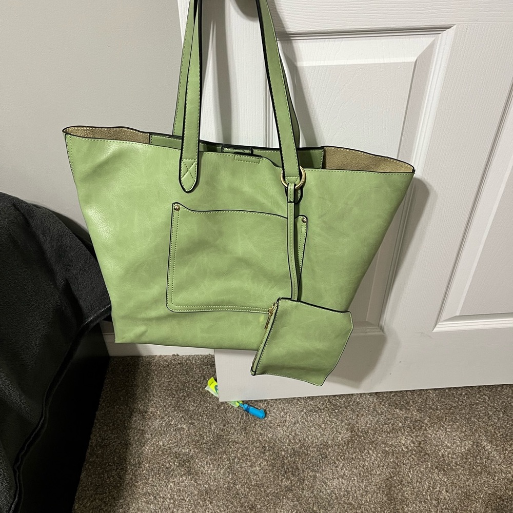 Green Tote Bag with Pouch